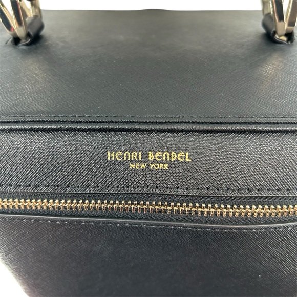 Henri Bendel West 57th Black Train Travel Toiletry Case Black READ - Picture 6 of 16